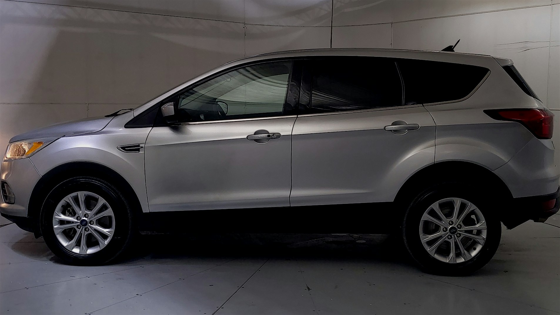 2019 Ford Escape Base's photo