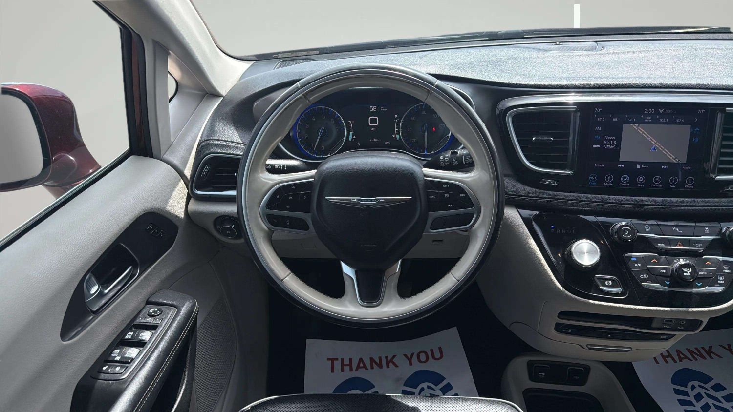 2019 Chrysler Pacifica Limited - Photo 10