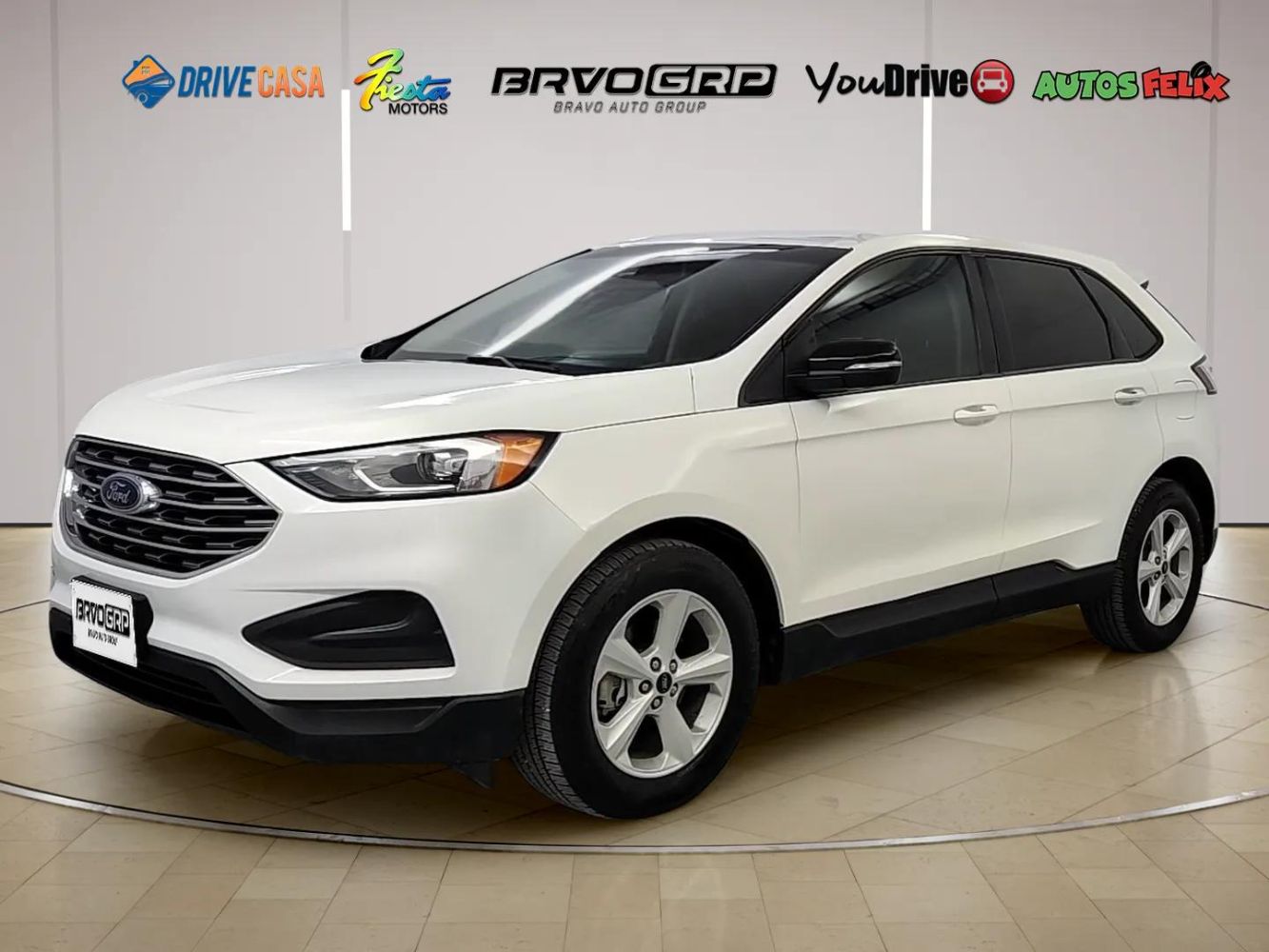 2020 Ford Edge SE's photo