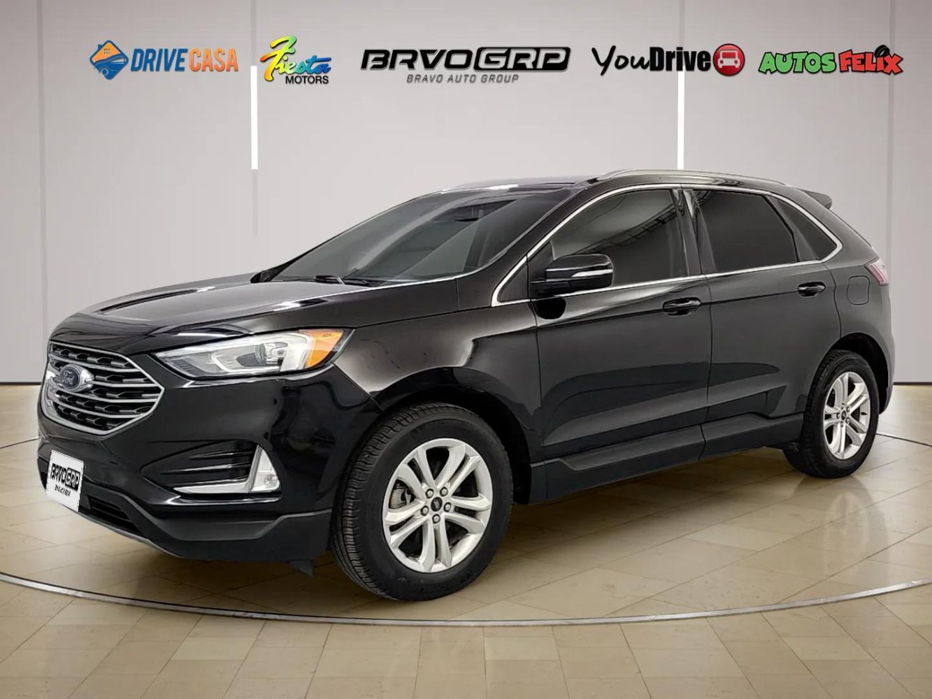 2019 Ford Edge SEL's photo