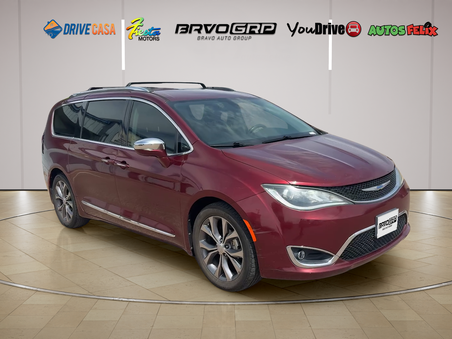 2019 Chrysler Pacifica Limited - Photo 7