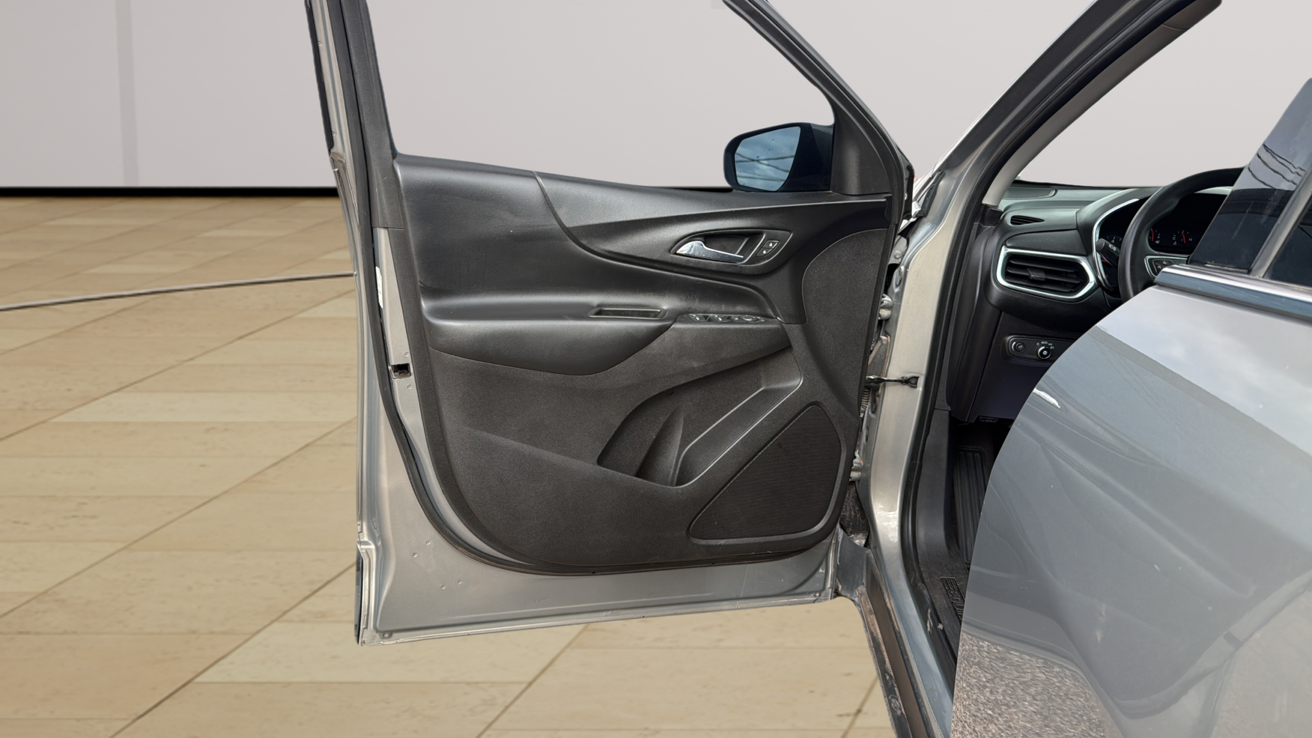 2018 Chevrolet Equinox LT - Photo 13