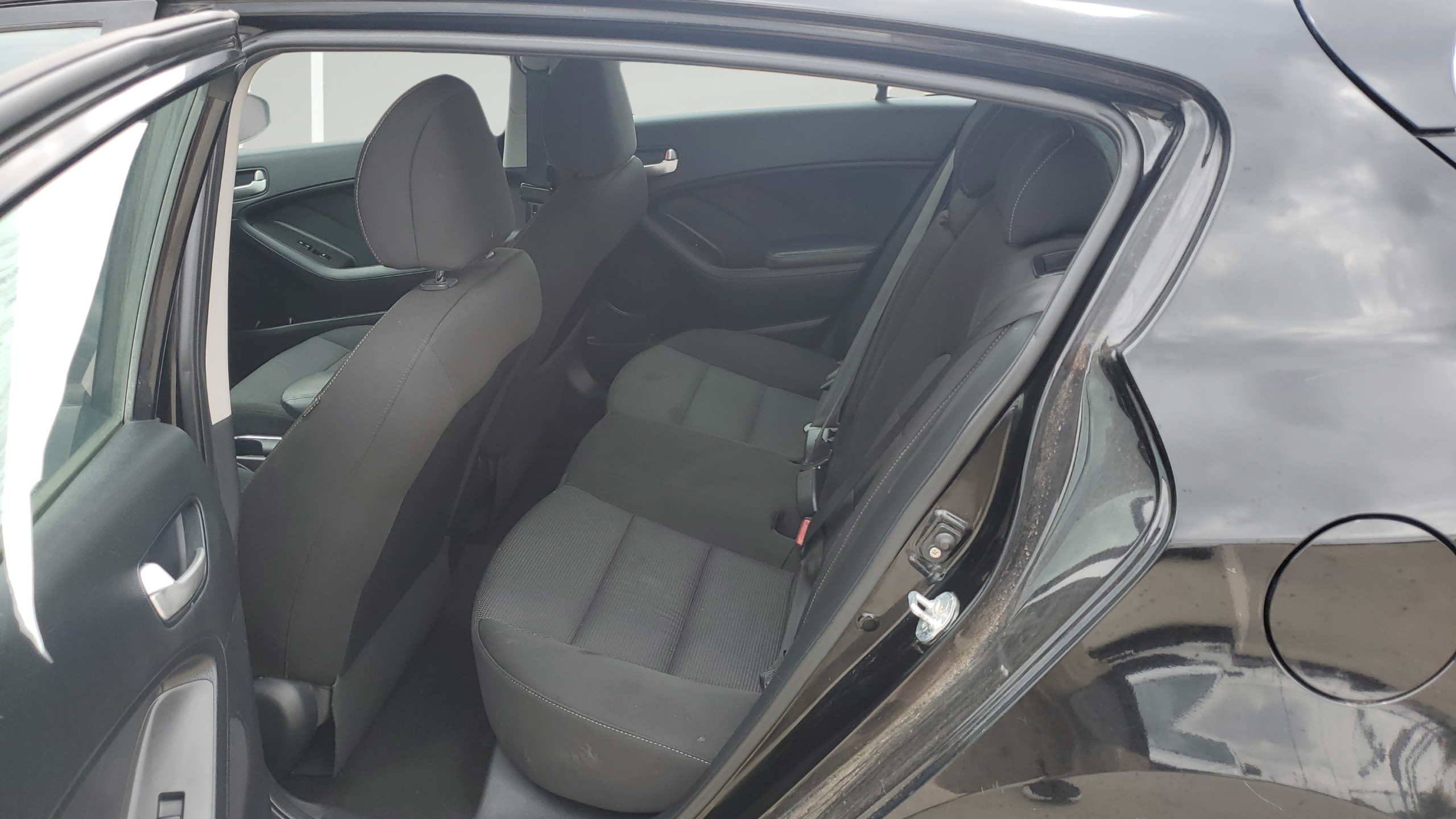 2017 Kia Forte5 LX - Photo 14