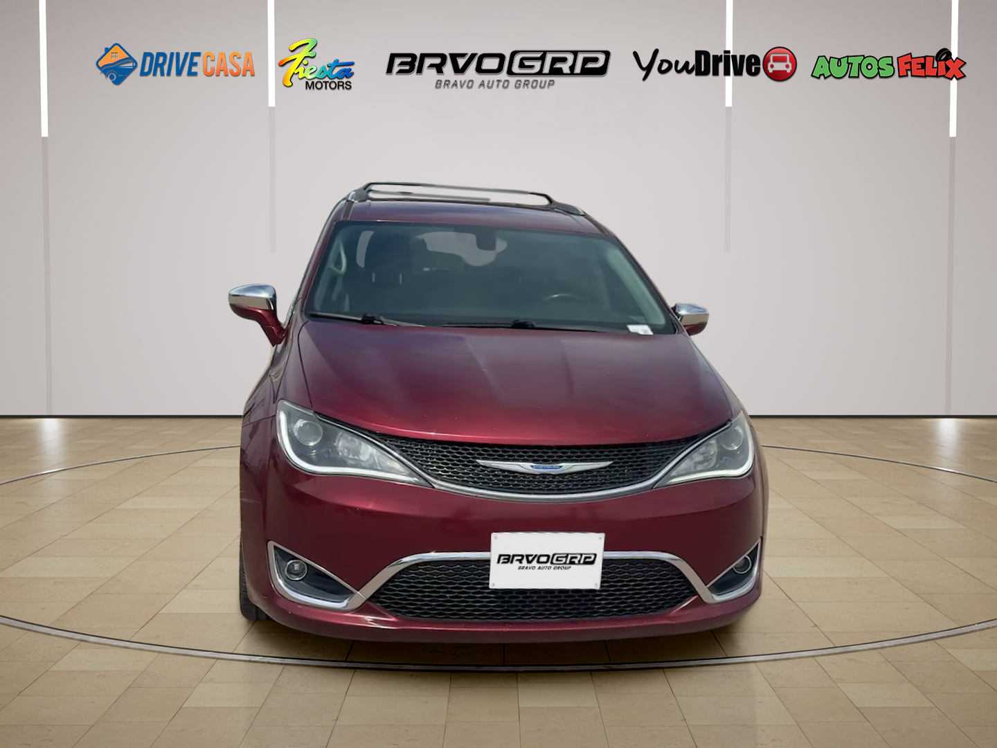 2019 Chrysler Pacifica Limited - Photo 8